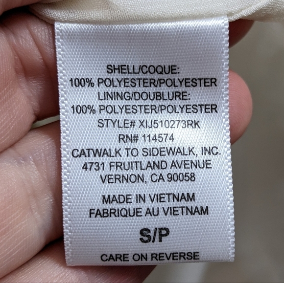 ✨3/$15 Pleione yellow floral ruffle blouse S - Picture 6 of 7